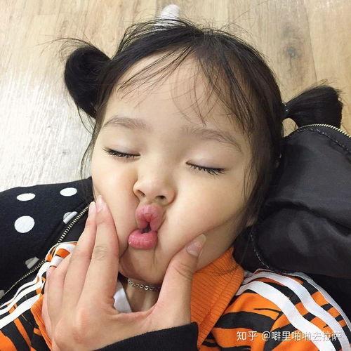 萌娃吃瓜换脸视频大全,趣味无限视频大全