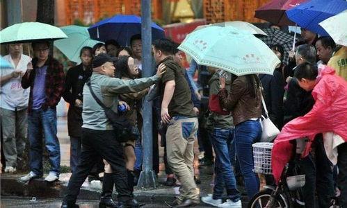 魏县吃瓜事件 小孩视频,小孩视频引发社会关注